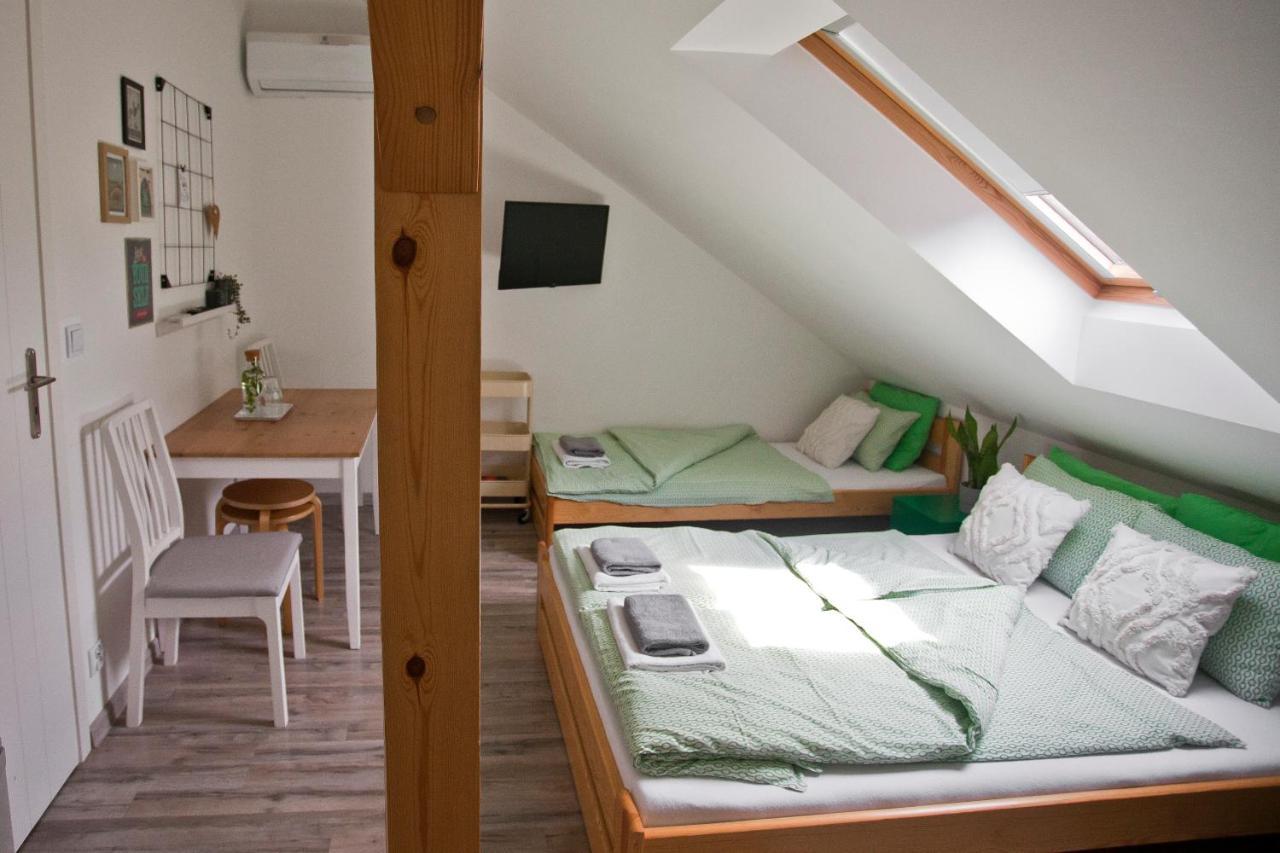 Hostel 33 切比尼亚 外观 照片