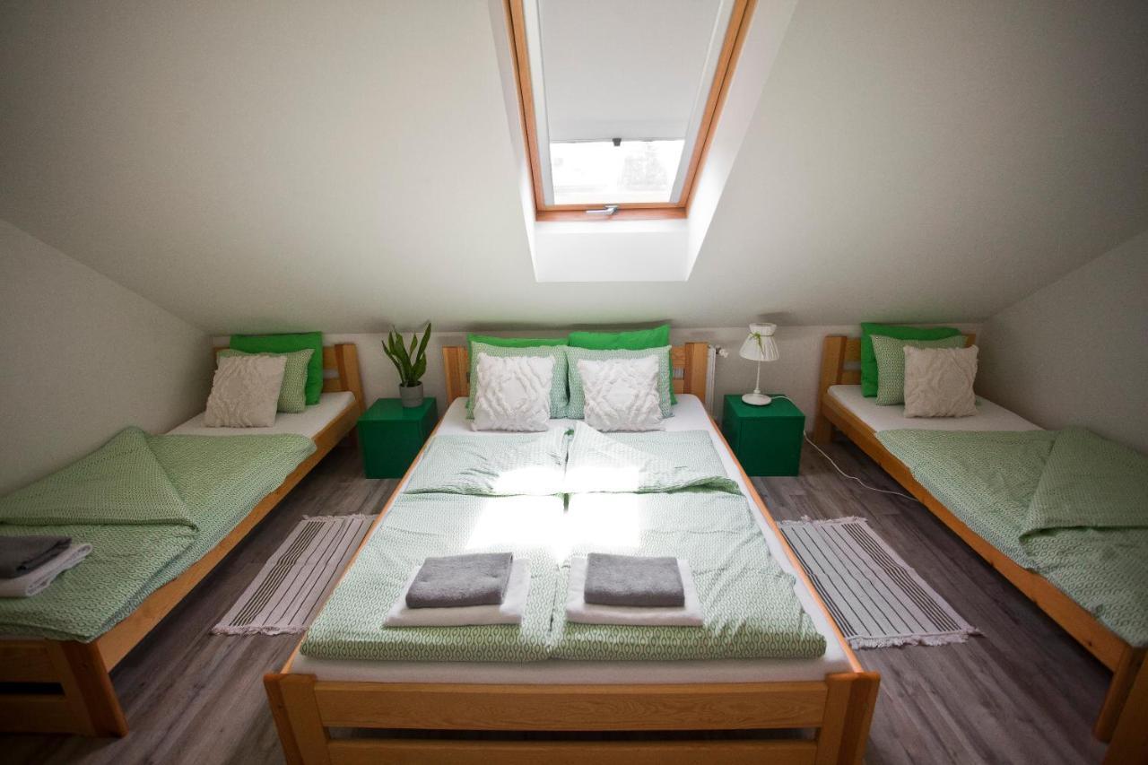 Hostel 33 切比尼亚 外观 照片