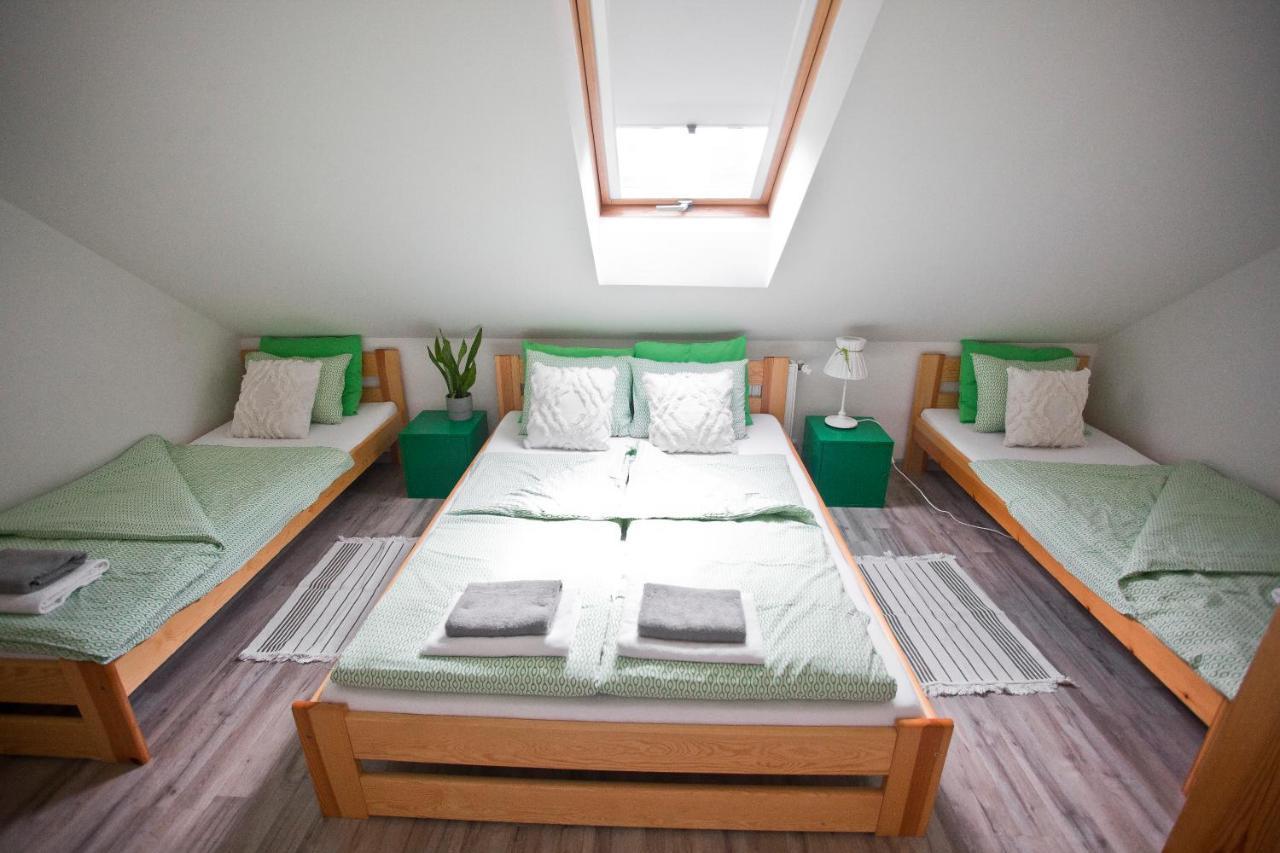Hostel 33 切比尼亚 外观 照片